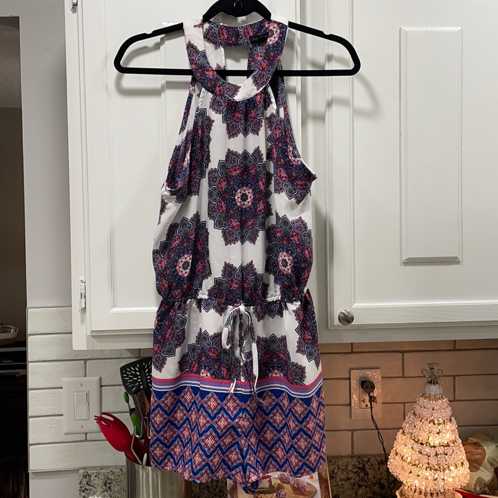 Romper with back button neck closure